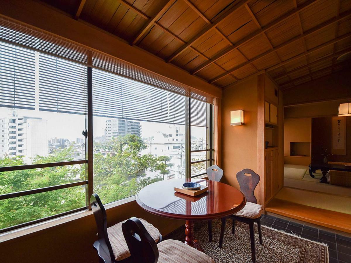 Yamatoya Besso Hotel Matsuyama  Exterior foto